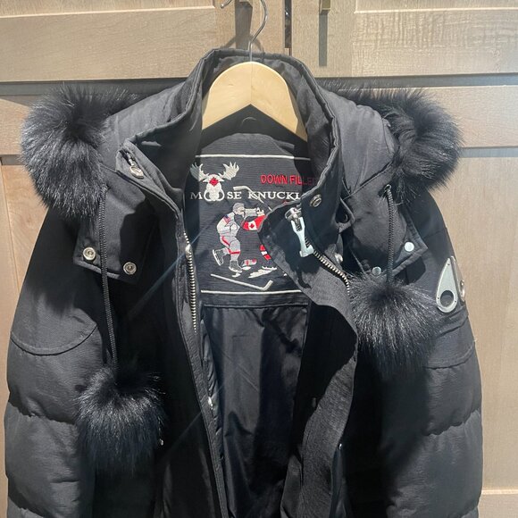 Moose Knuckles down filled winter coat, size small - Picture 3 of 14